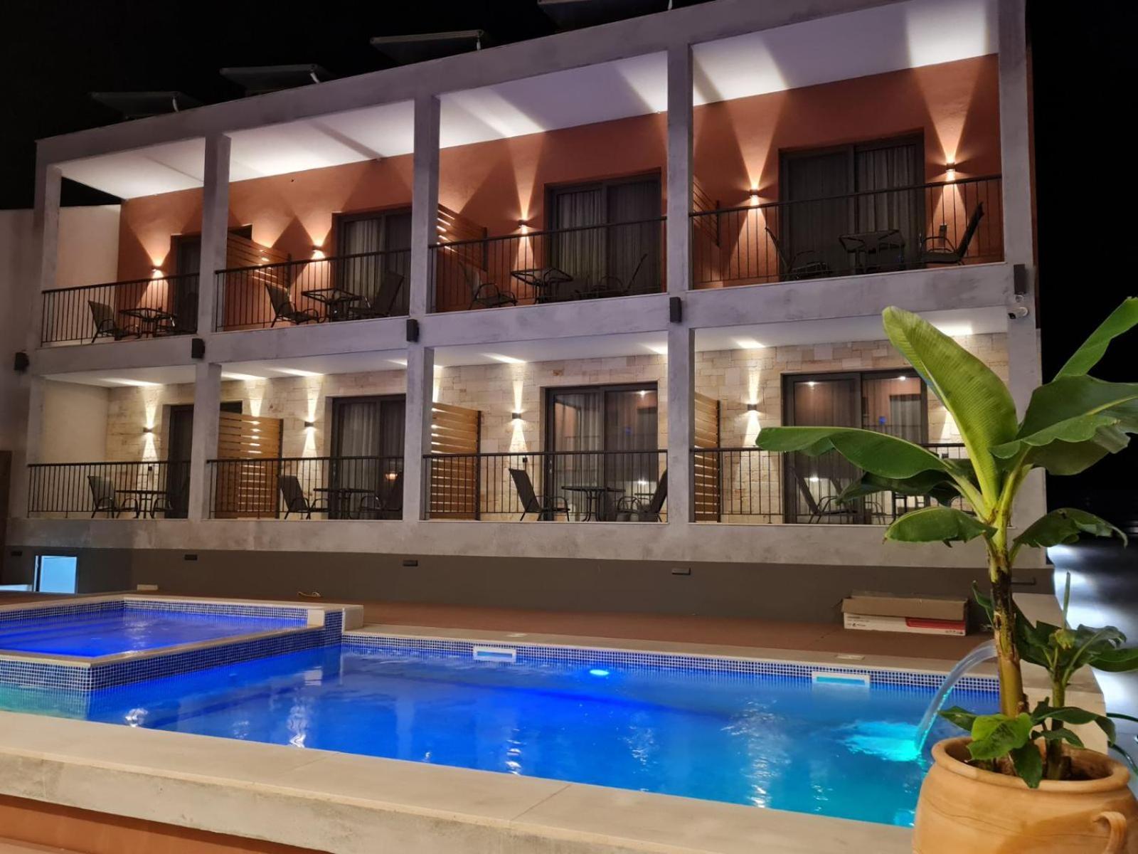 Maltepe Luxury Accommodation By Travel Pro Services Kallithea  外观 照片
