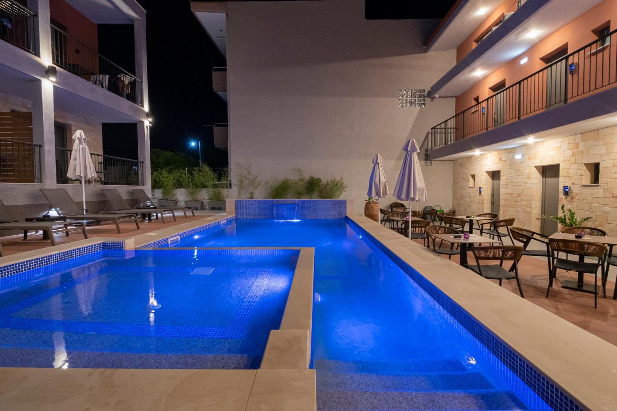 Maltepe Luxury Accommodation By Travel Pro Services Kallithea  外观 照片